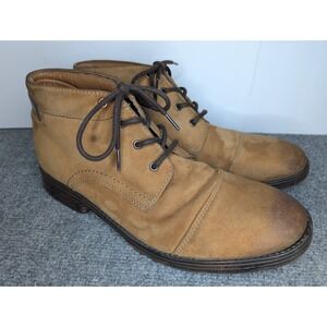 Clarks Men's Chukka Style Tan Suede Books Size 12 READ